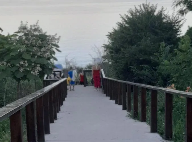 семейный отдых у моря в черноморке Appartement