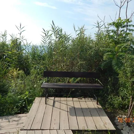 семейный отдых у моря в черноморке Apartment