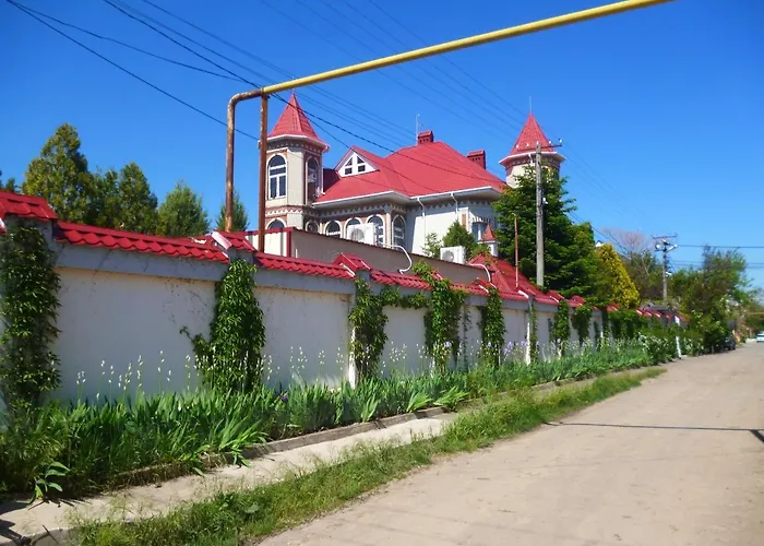 семейный отдых у моря в черноморке Apartment *